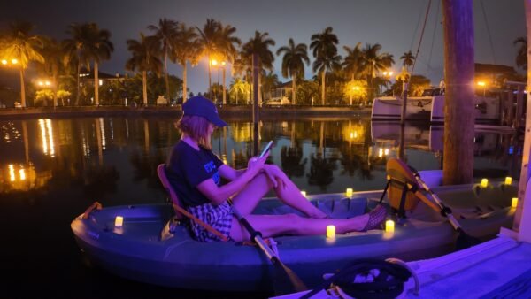 Candlelight Kayaking - Image 4