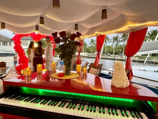 Amore Specials - Image 30